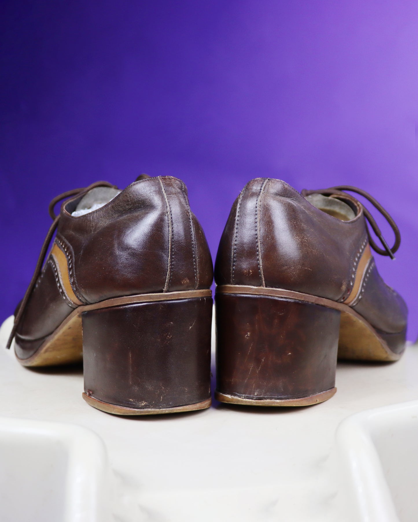 Vintage 1970s Two Tone Brogue Platform Shoes