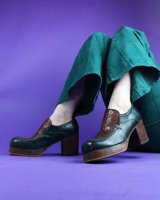 Vintage 1970s Antonio Fluxa Green Platform Mules