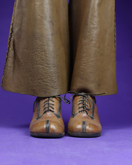Vintage 1970s Arrow Leather Platform Shoes