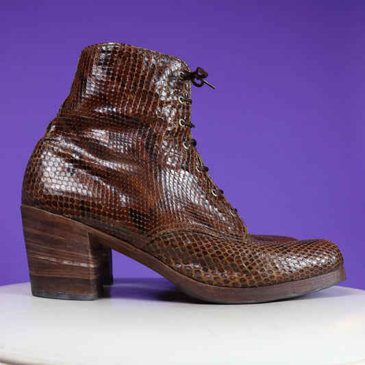 Vintage 1970s Gohil's Snakesin Lace Up Platform Boots