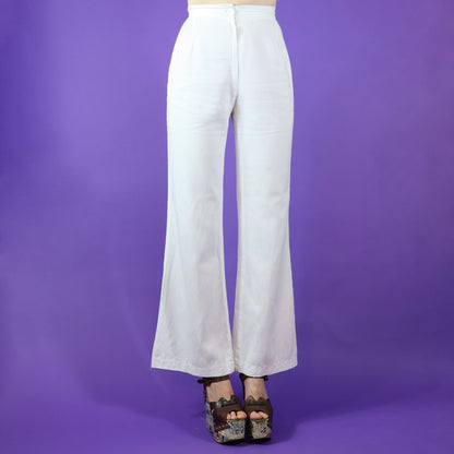 Vintage 1970s White Widespread Collar Pant Suit