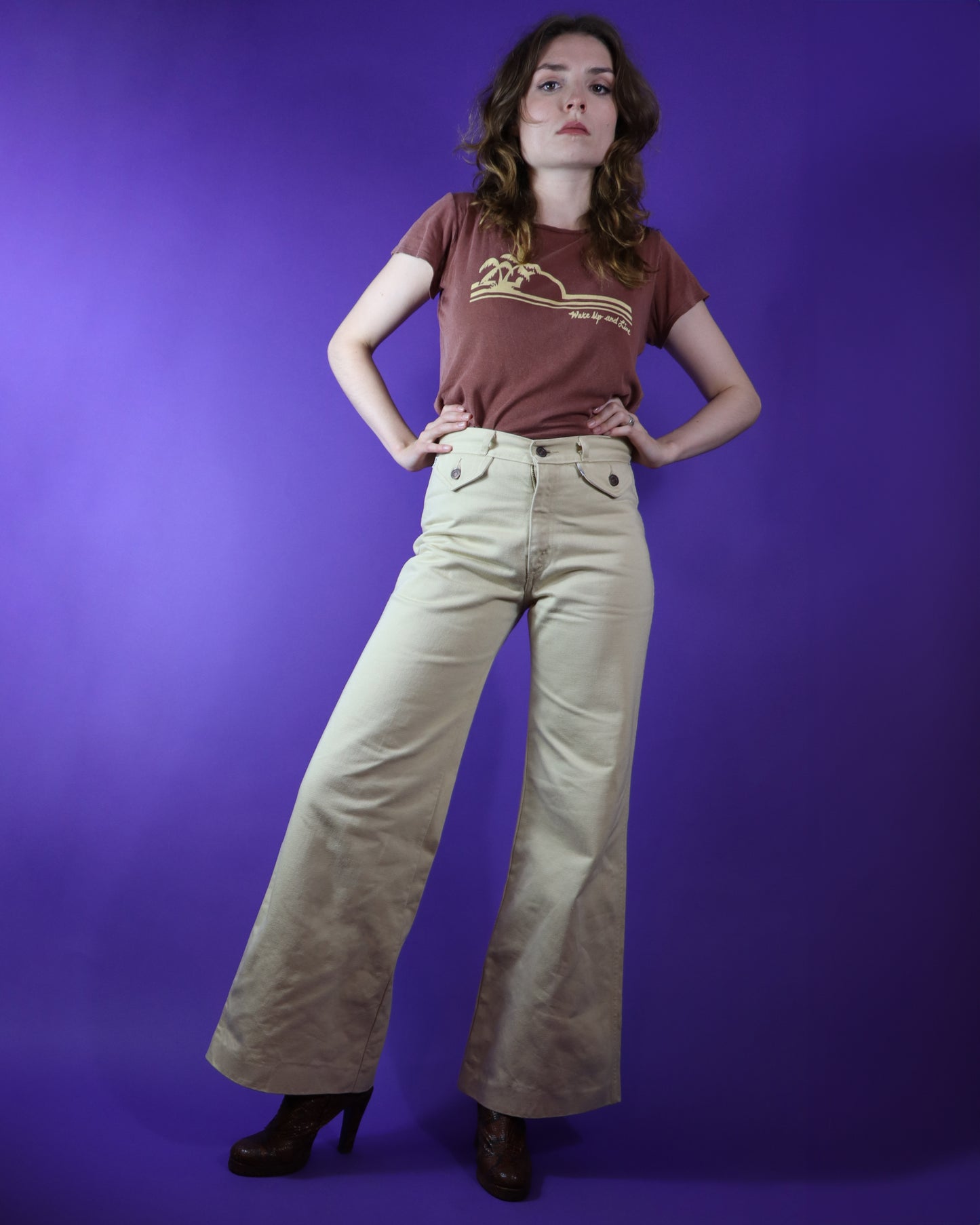 Vintage 1970s Levi's Western cream Flares