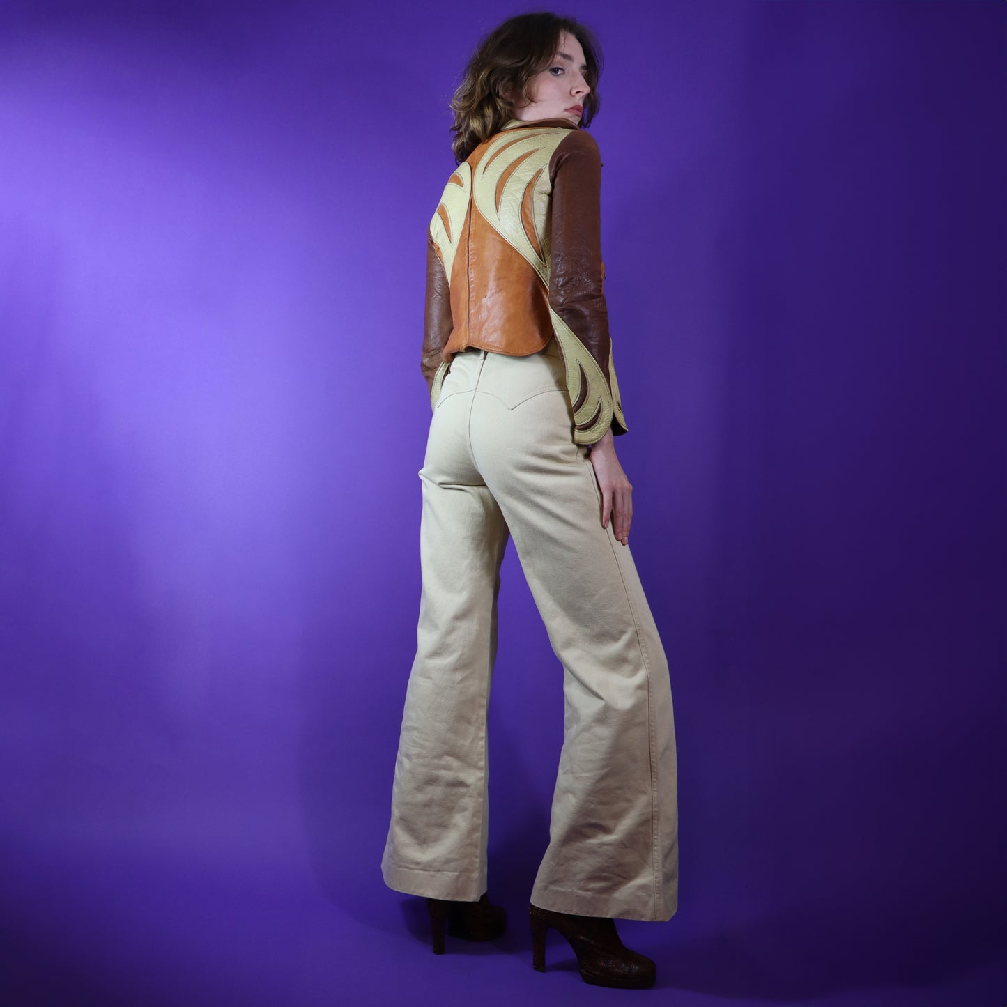 Vintage 1970s Levi's Western cream Flares