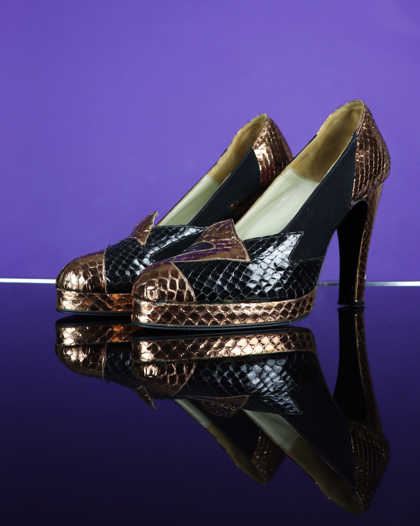 Vintage 1970s Terry De Havilland Snakeskin Black and Gold Shoes
