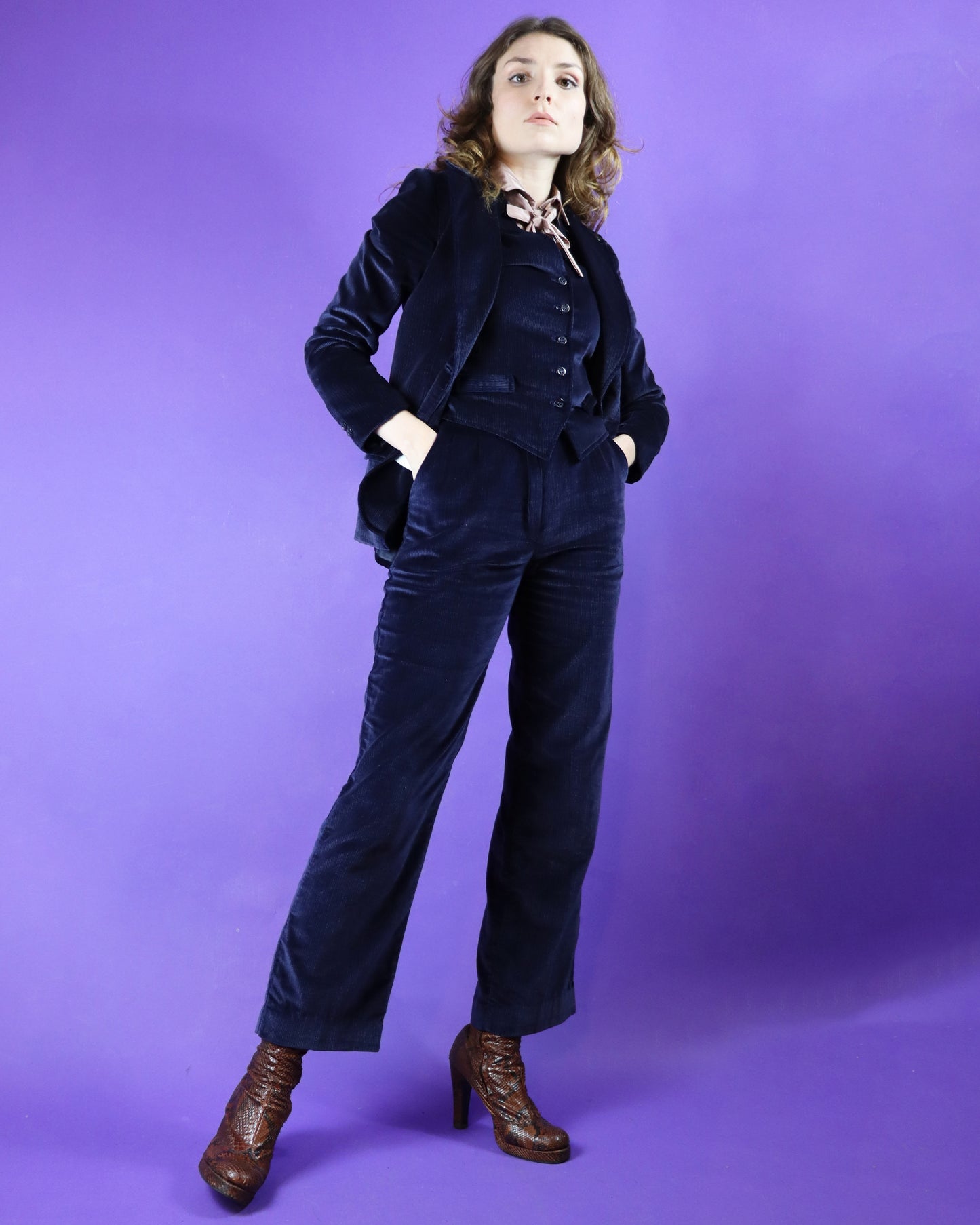 Vintage 1970s Midnight Blue Velvet 5 Piece Suit