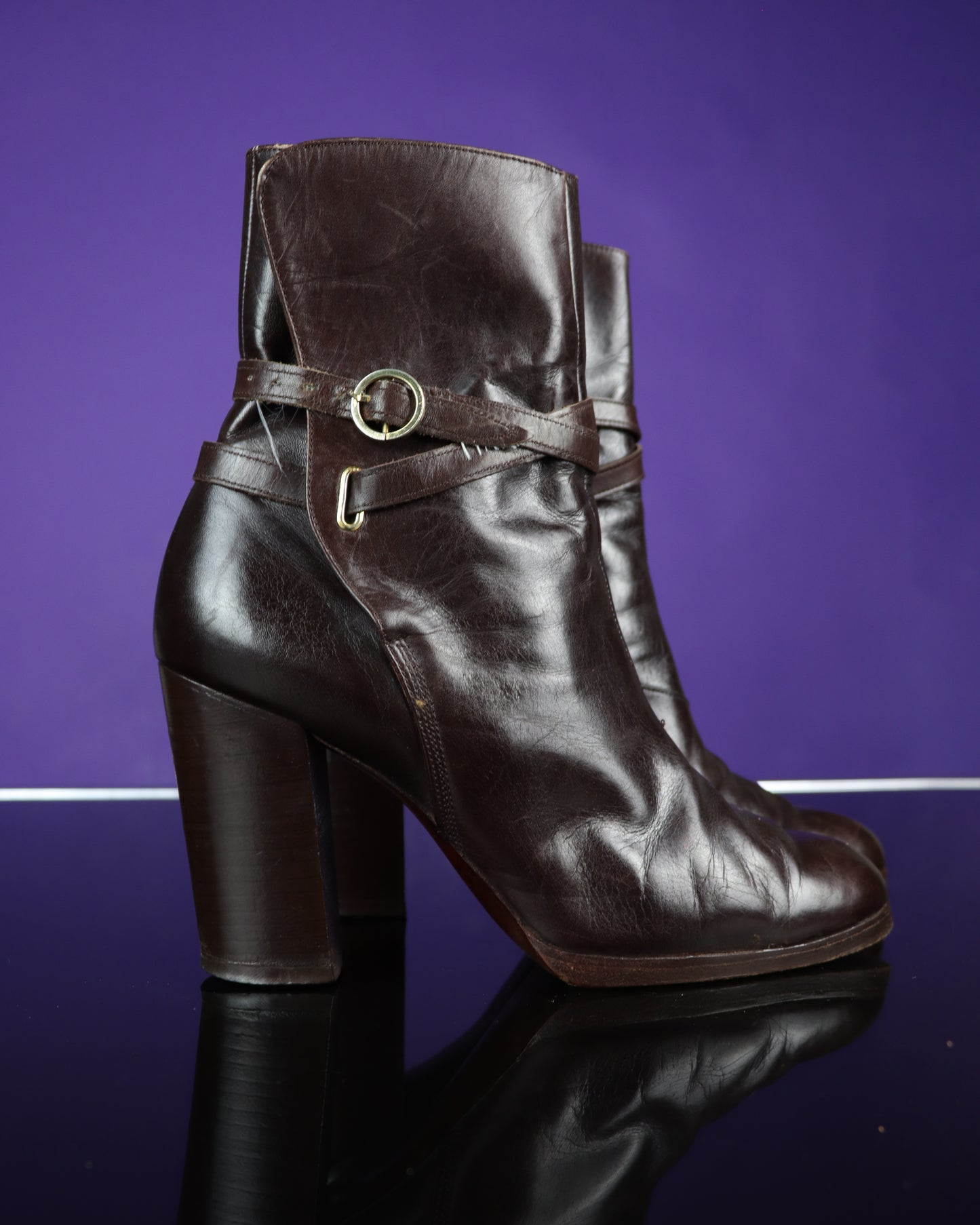 Vintage 1970s Chelsea Cobbler Ankle Boots