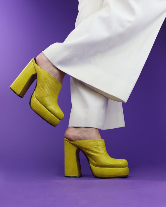 Vintage 1970s Yellow Leather Clogs