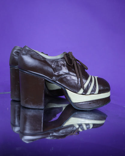 Vintage 1970s Star Burst Brown and Cream Platform Shoes