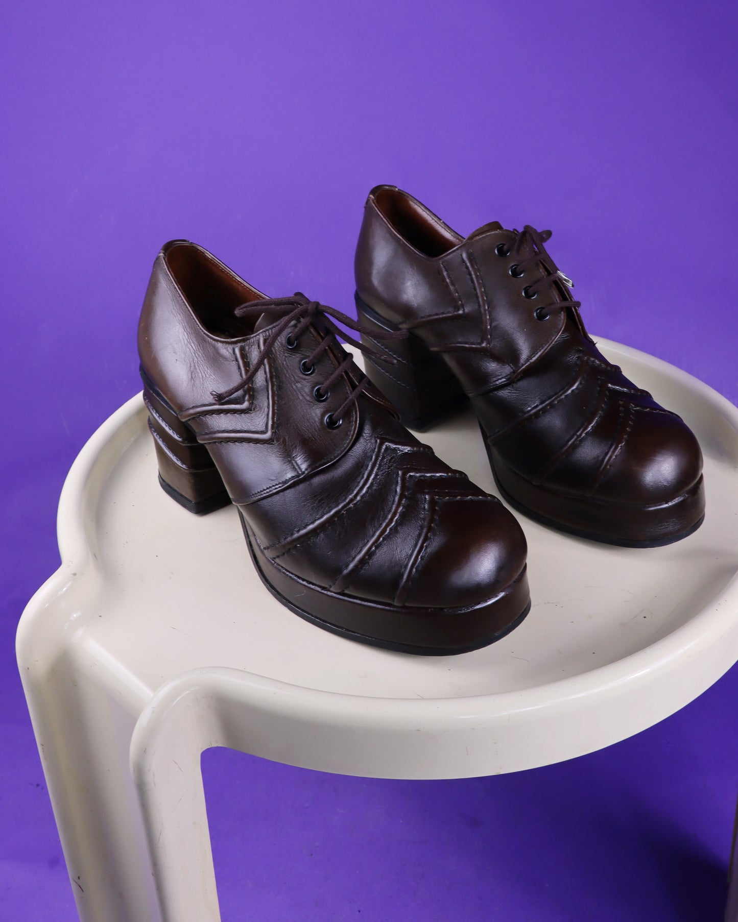 Vintage 1970s Brown Leather Arrow Panelled Platform Shoes