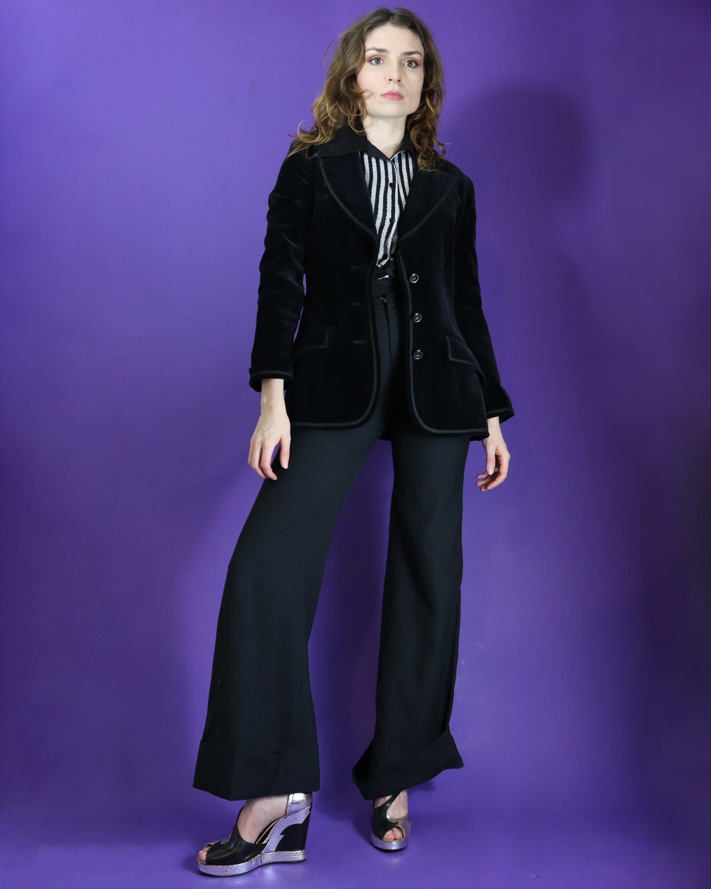 Vintage 1970s Black Velvet Blazer with Satin Trim