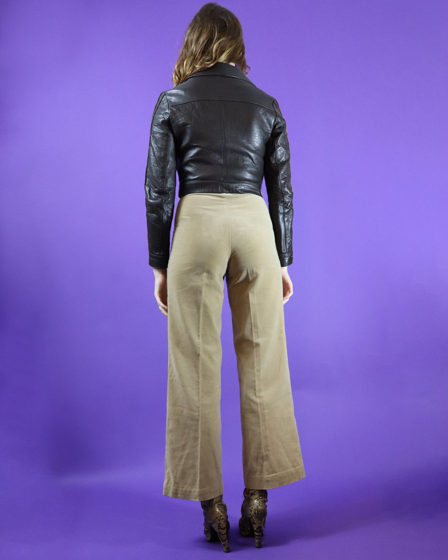 Vintage 1970s Dark Brown Leather Cropped Bomber Jacket