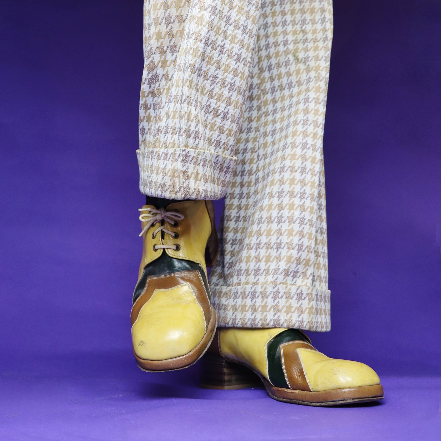 Vintage 1970s Yellow Platform Shoes UK 9