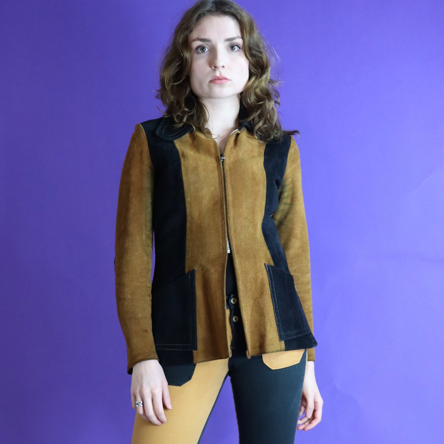 Vintage 1970s Two Tone Gold and Black Suede Beagle Collar Jacket